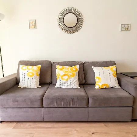 With Garden And Barbecue * Nazaré